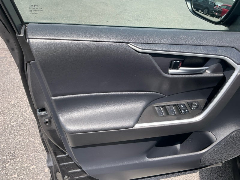 2025 Toyota RAV4 Hybrid Hybrid XLE