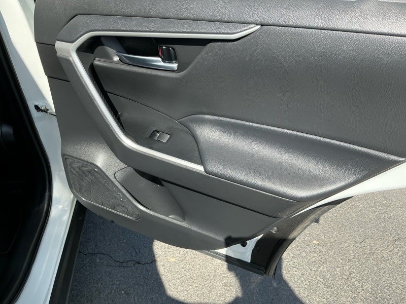 2021 Toyota RAV4 Hybrid Hybrid XLE