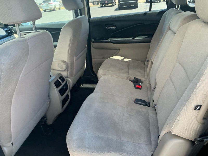 2016 Honda Pilot LX