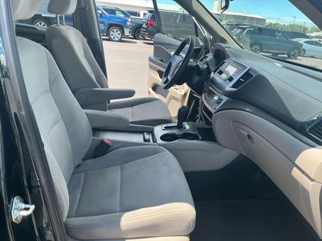 2016 Honda Pilot LX