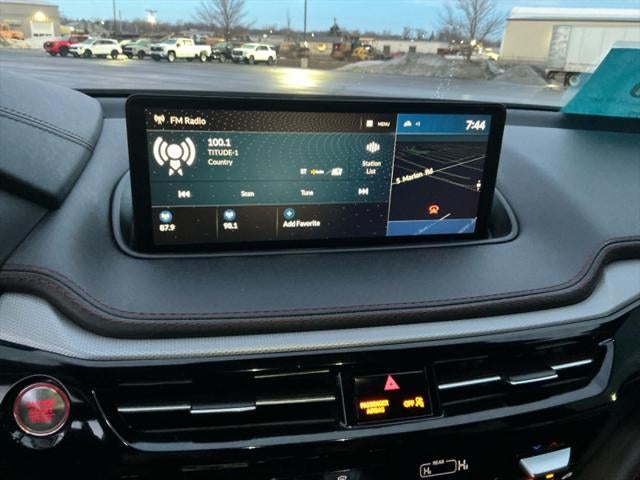 2023 Acura MDX w/A-Spec Package