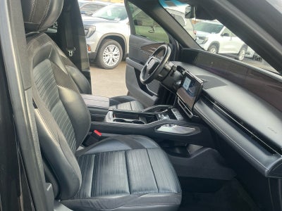 2024 Lincoln Nautilus Reserve