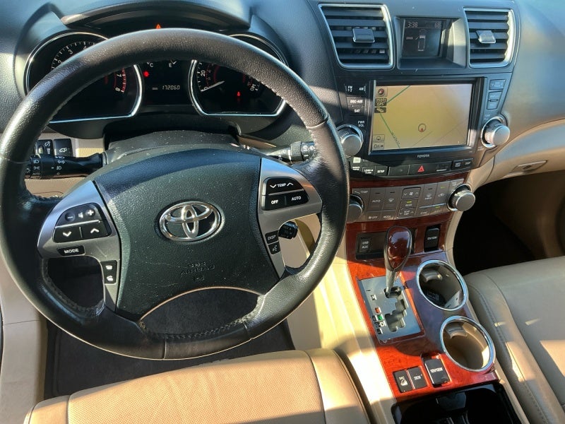 2011 Toyota HIGHLANDER LTD Limited