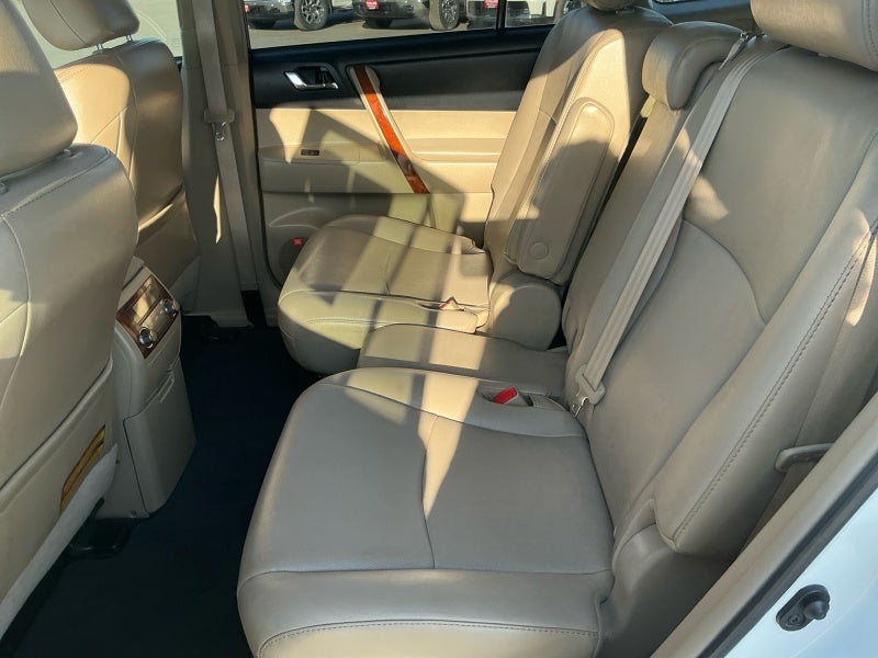 2011 Toyota HIGHLANDER LTD Limited