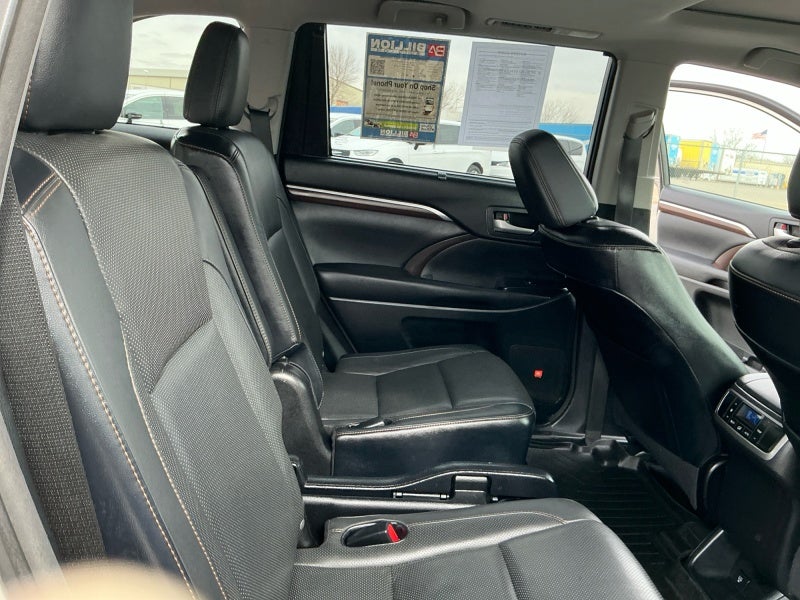 2015 Toyota HIGHLANDER Limited