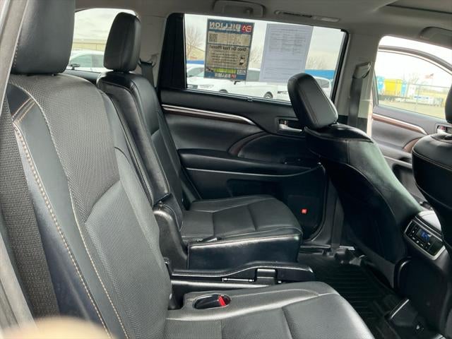 2015 Toyota HIGHLANDER Limited