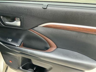 2015 Toyota HIGHLANDER Limited