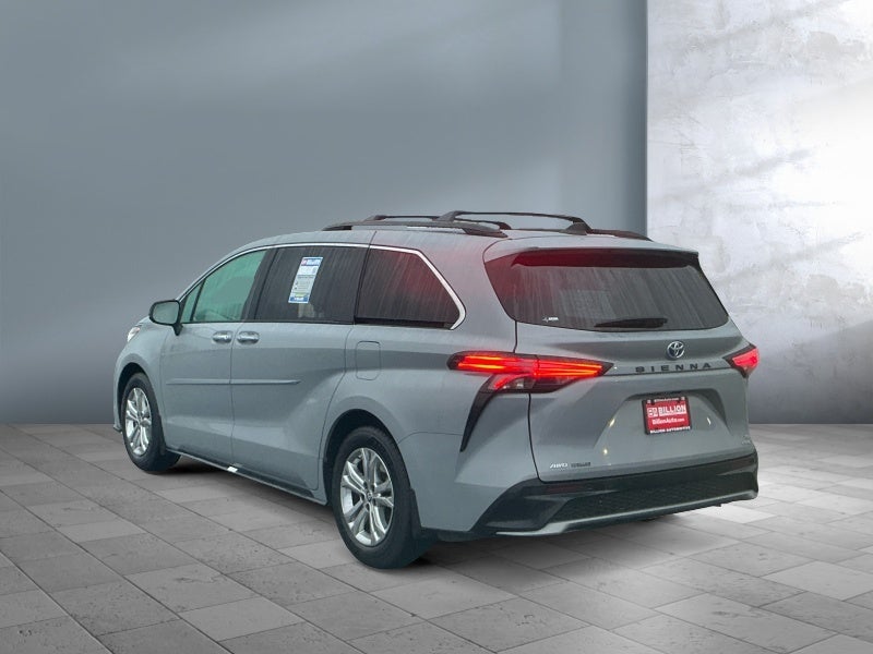 2023 Toyota Sienna XSE