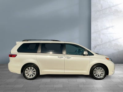 2017 Toyota Sienna XLE Premium