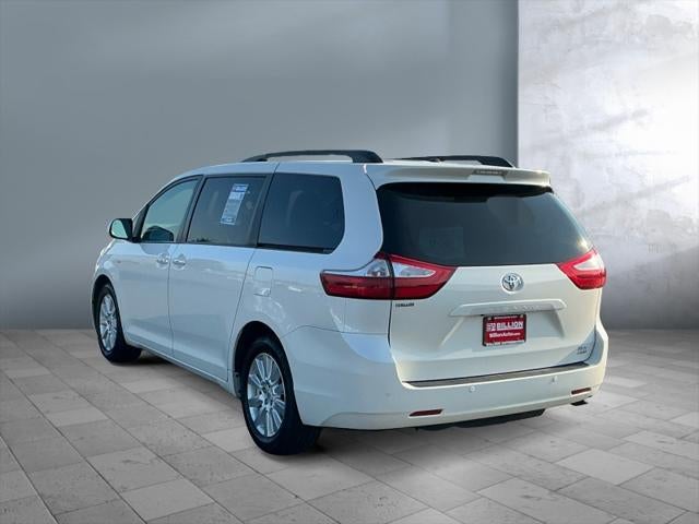 2017 Toyota Sienna XLE Premium