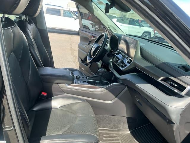 2022 Toyota Highlander Limited