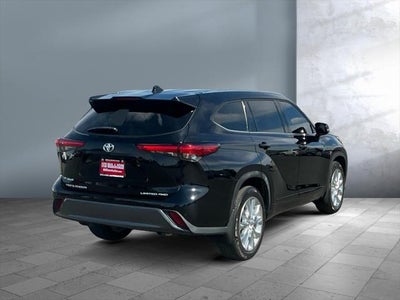 2022 Toyota Highlander Limited