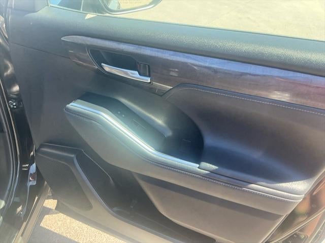 2022 Toyota HIGHLANDER Limited