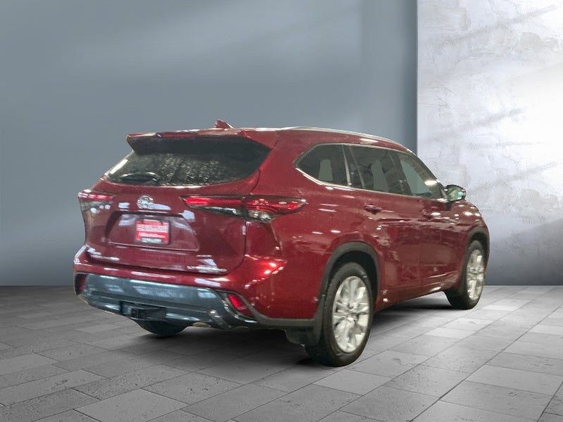 2022 Toyota HIGHLANDER Limited