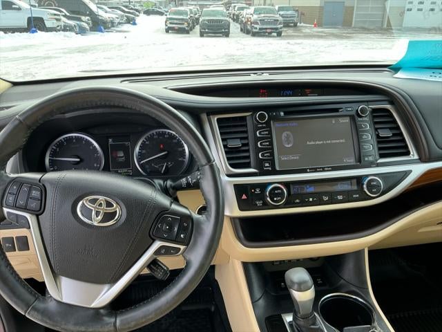 2019 Toyota HIGHLANDER Limited Platinum