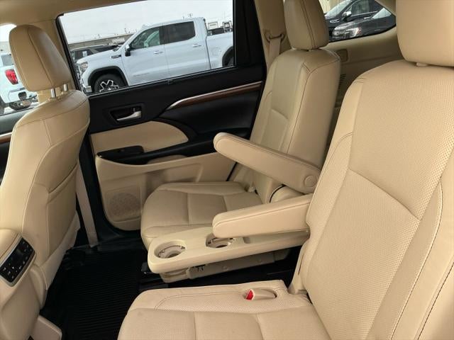 2019 Toyota HIGHLANDER Limited Platinum