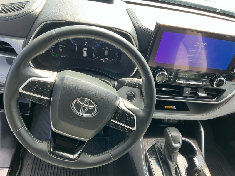 2023 Toyota HIGHLANDER HYBRD Hybrid Platinum