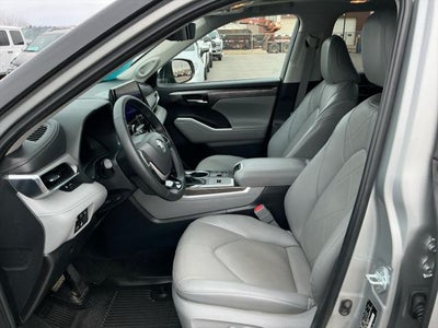 2024 Toyota HIGHLANDER HEV Hybrid Platinum
