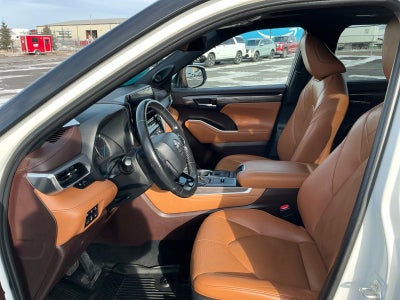 2021 Toyota HIGHLANDER HYBRD Hybrid Platinum