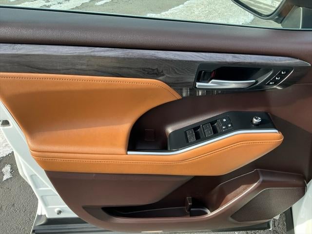 2021 Toyota HIGHLANDER HYBRD Hybrid Platinum