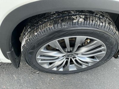 2021 Toyota HIGHLANDER HYBRD Hybrid Platinum