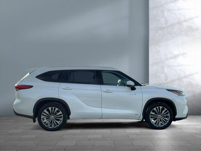 2021 Toyota HIGHLANDER HYBRD Hybrid Platinum