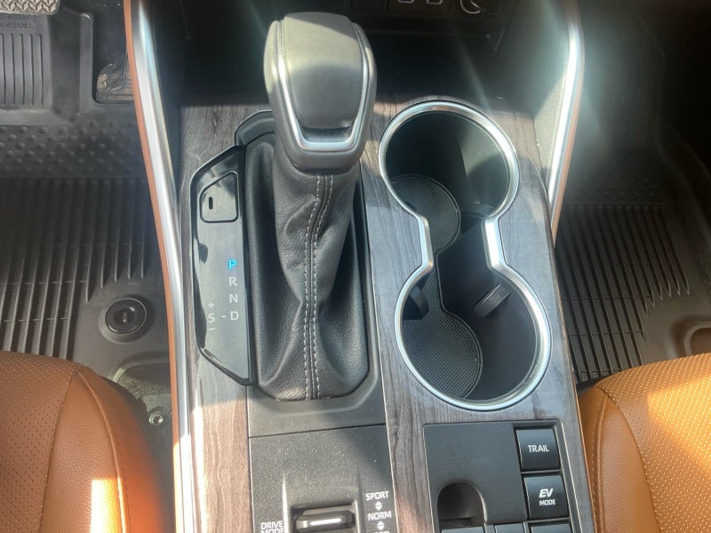 2024 Toyota HIGHLANDER HEV Hybrid Platinum