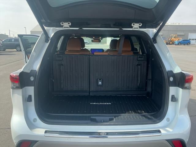 2024 Toyota HIGHLANDER HEV Hybrid Platinum