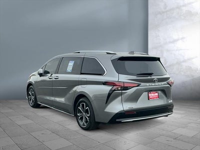 2026 Toyota Sienna Platinum