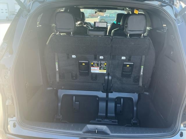 2025 Toyota SIENNA PLT AWD Platinum