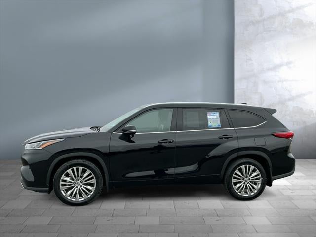 2022 Toyota HIGHLANDER Platinum