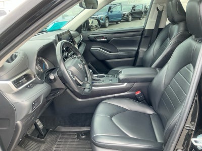 2022 Toyota Highlander Hybrid Hybrid XLE