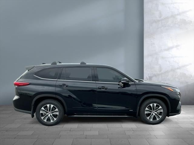 2022 Toyota Highlander Hybrid Hybrid XLE