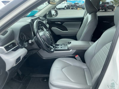 2021 Toyota Highlander XLE