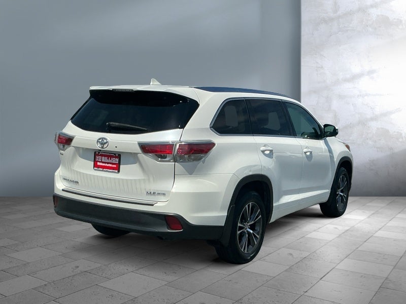 2016 Toyota Highlander XLE