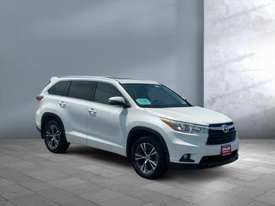 2016 Toyota Highlander XLE