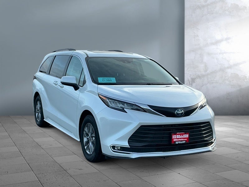 2022 Toyota SIENNA XLE AWD XLE