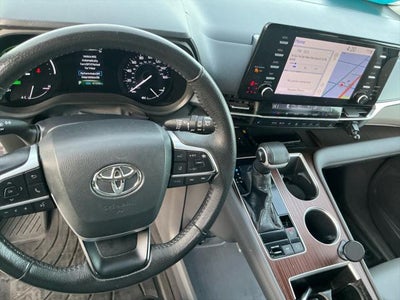 2022 Toyota SIENNA XLE AWD XLE