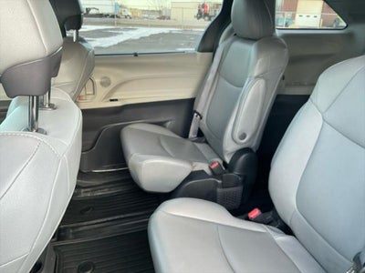 2022 Toyota SIENNA XLE AWD XLE
