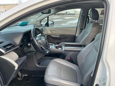 2022 Toyota SIENNA XLE AWD XLE