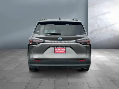 2024 Toyota Sienna XLE