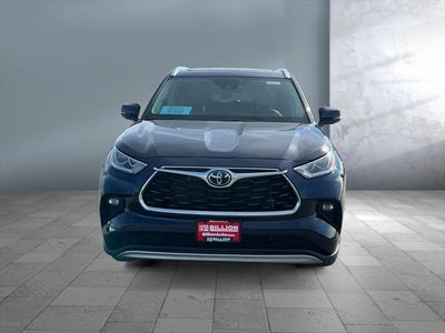 2024 Toyota HIGHLANDER Platinum