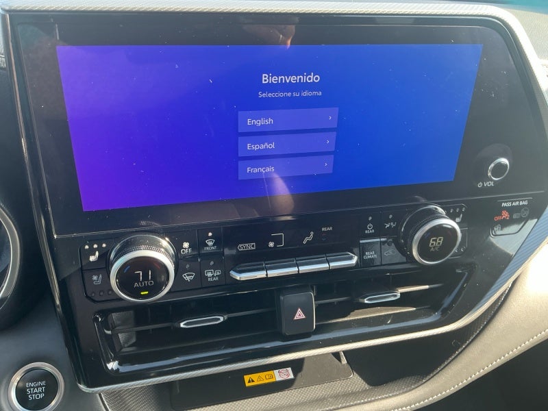 2024 Toyota Highlander Platinum