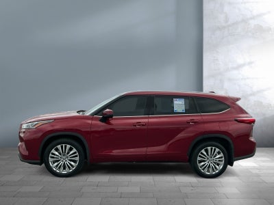2023 Toyota Highlander Platinum