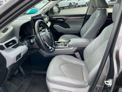 2023 Toyota Highlander Platinum