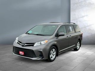 2019 Toyota SIENNA LE 3.5L LE