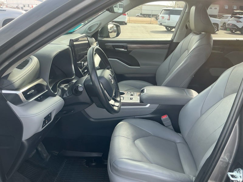 2023 Toyota HIGHLANDER HYBRD Hybrid Limited