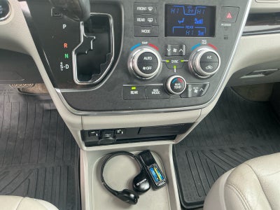 2018 Toyota SIENNA XLE PREM XLE Premium