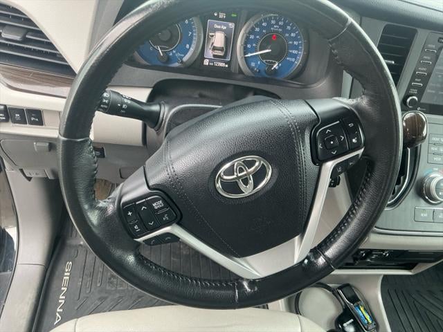 2018 Toyota SIENNA XLE PREM XLE Premium