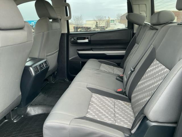 2018 Toyota TUNDRA 4X4 SR5